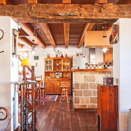 Victoria Old Town Vila