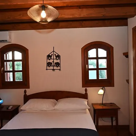 Victoria Old Town * Rhodes City