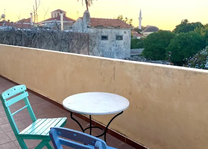 Victoria Old Town * עיר רודוס